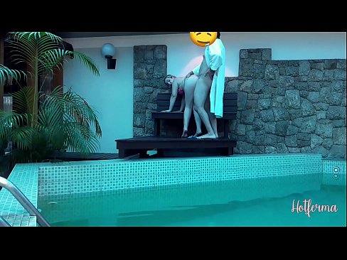 ❤️ Bos mengundang pelayan ke kolam renang, tetapi tidak bisa menahan panas ❤ Super sex di id.porngipfy.ru ❤